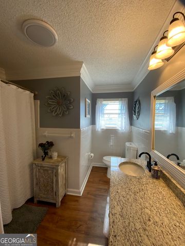 6 Terry Street, Rossville, GA 30741
