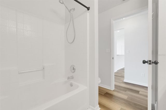 1009 BLUEGRASS DRIVE, Groveland, FL 34736