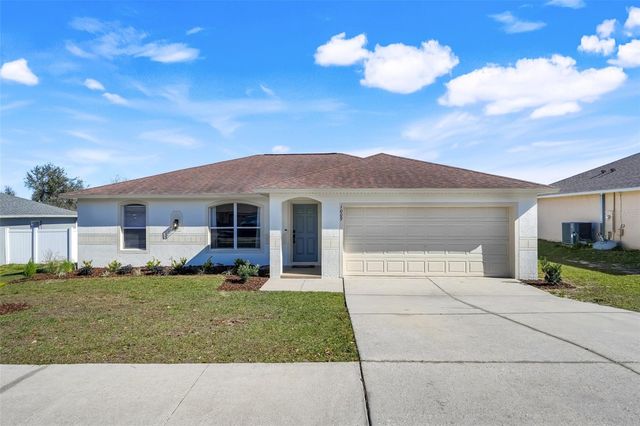 1009 BLUEGRASS DRIVE, Groveland, FL 34736