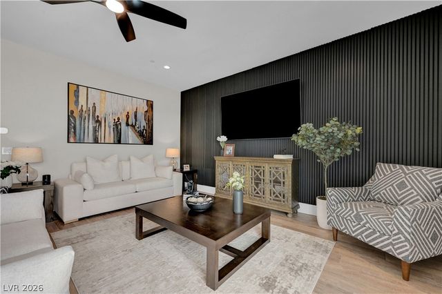 10226 Bismarck Palms Avenue, Las Vegas, NV 89166