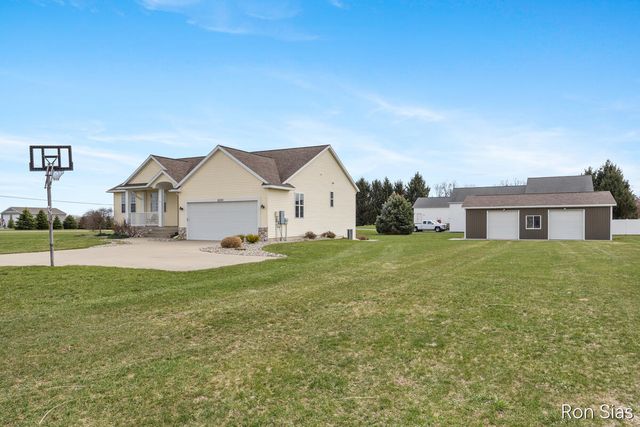 6028 Lincoln Street, Allendale, MI 49401