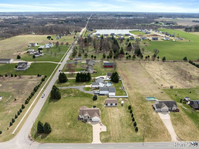 6028 Lincoln Street, Allendale, MI 49401