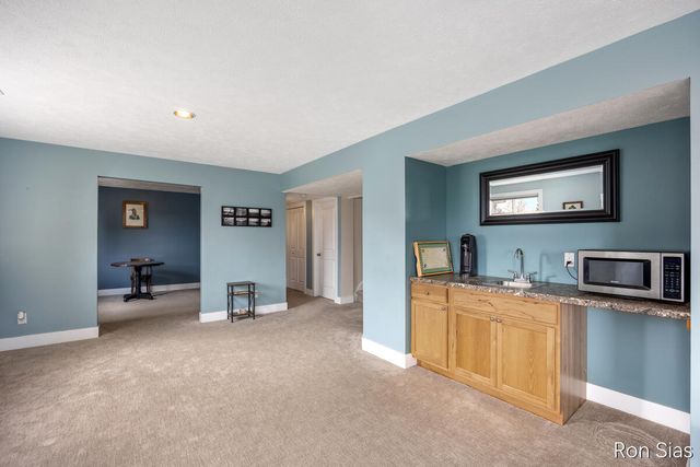 6028 Lincoln Street, Allendale, MI 49401