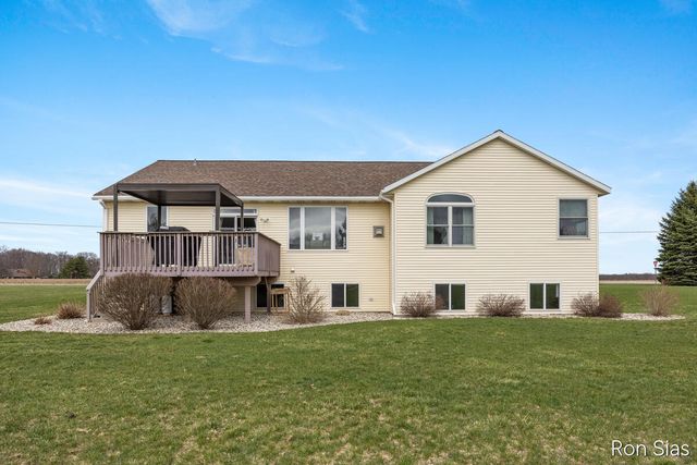 6028 Lincoln Street, Allendale, MI 49401