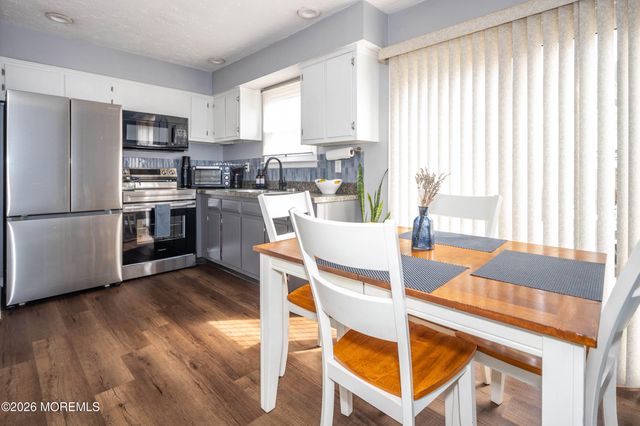 152 Greenwood Loop Road, Brick, NJ 08724