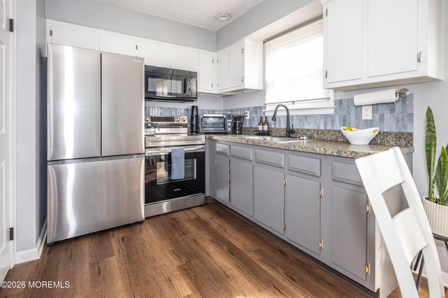 152 Greenwood Loop Road, Brick, NJ 08724