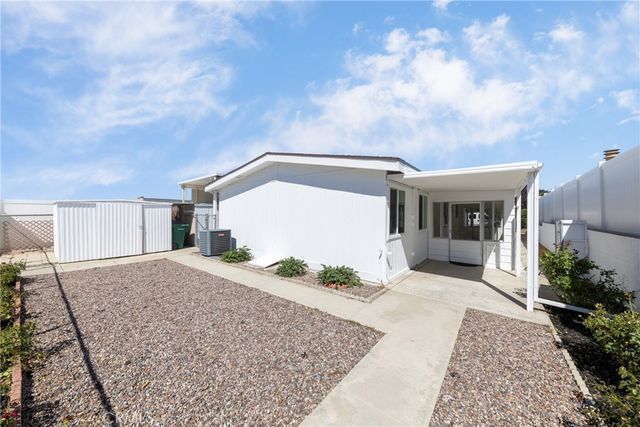 40975 Laredo Trail, Cherry Valley, CA 92223