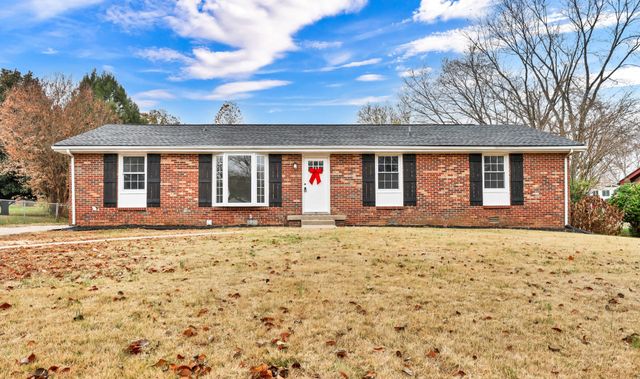 219 Jordan Rd, Clarksville, TN 37042