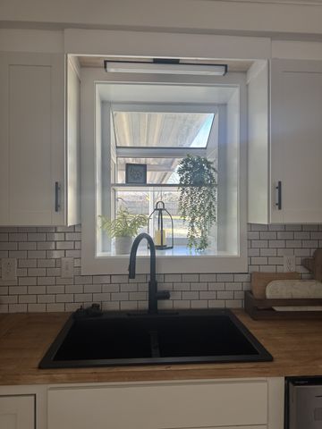 219 Jordan Rd, Clarksville, TN 37042