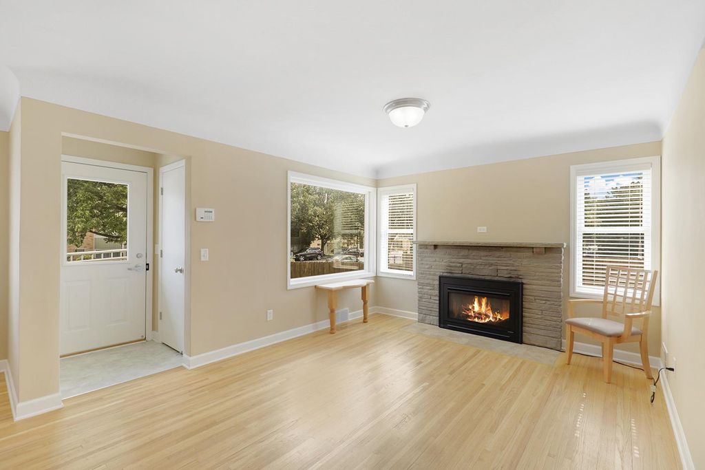 3821 W Broadway Avenue, Robbinsdale, MN 55422 — photo 5