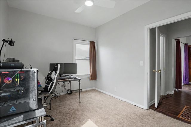 203 Roosevelt Street, Alburnett, IA 52202