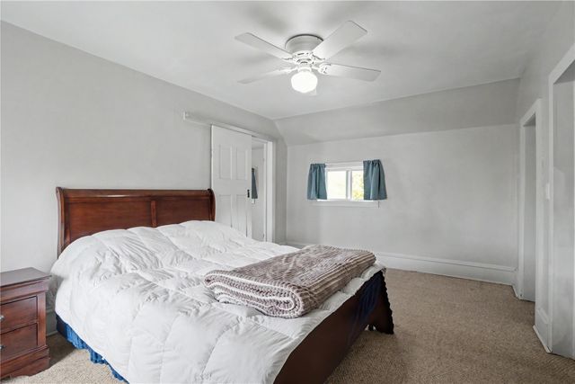 203 Roosevelt Street, Alburnett, IA 52202