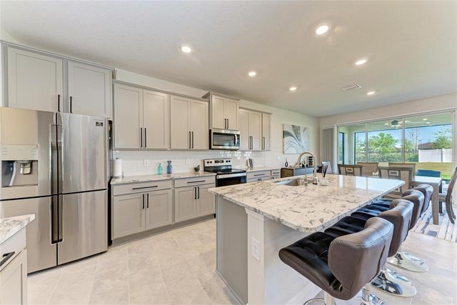 5336 GROVE MILL LOOP, Bradenton, FL 34211
