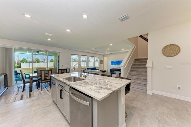 5336 GROVE MILL LOOP, Bradenton, FL 34211