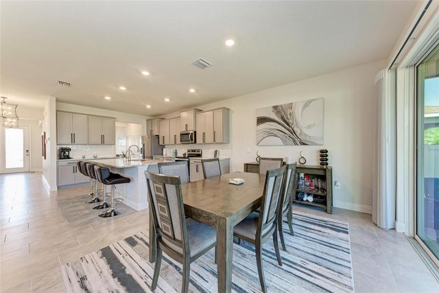 5336 GROVE MILL LOOP, Bradenton, FL 34211