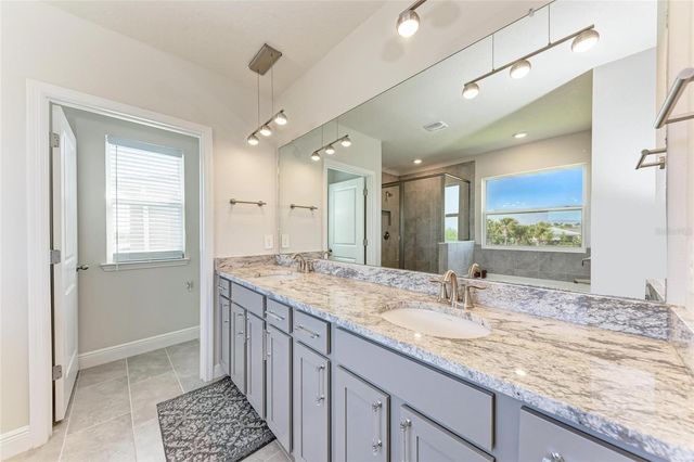 5336 GROVE MILL LOOP, Bradenton, FL 34211