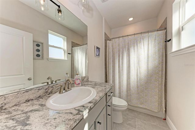 5336 GROVE MILL LOOP, Bradenton, FL 34211