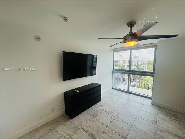 2655 Collins Avenue 602, Miami Beach, FL 33140