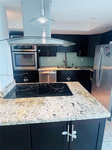 2655 Collins Avenue 602, Miami Beach, FL 33140