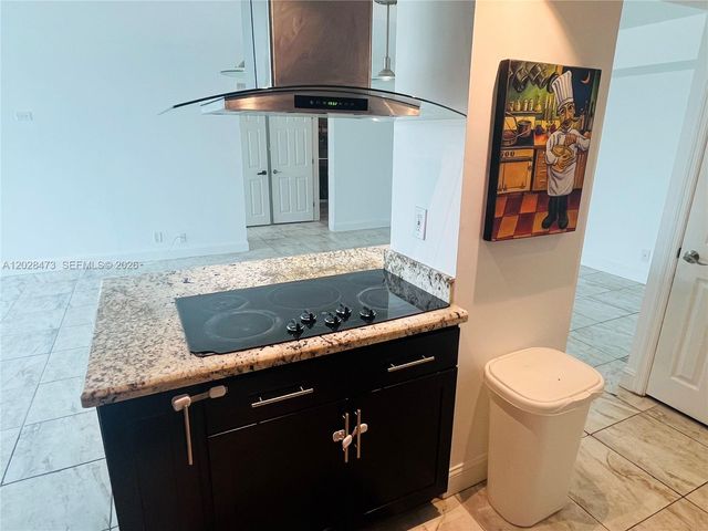 2655 Collins Avenue 602, Miami Beach, FL 33140