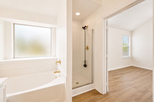 1040 Castille Drive, Grand Prairie, TX 75051