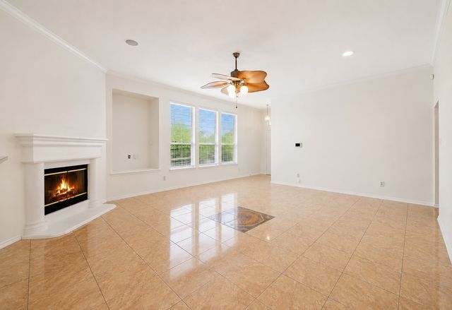 1040 Castille Drive, Grand Prairie, TX 75051