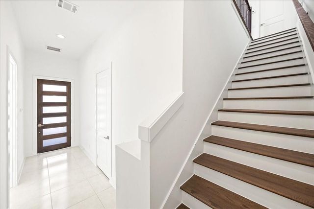 2855 Decker Place, Houston, TX 77003