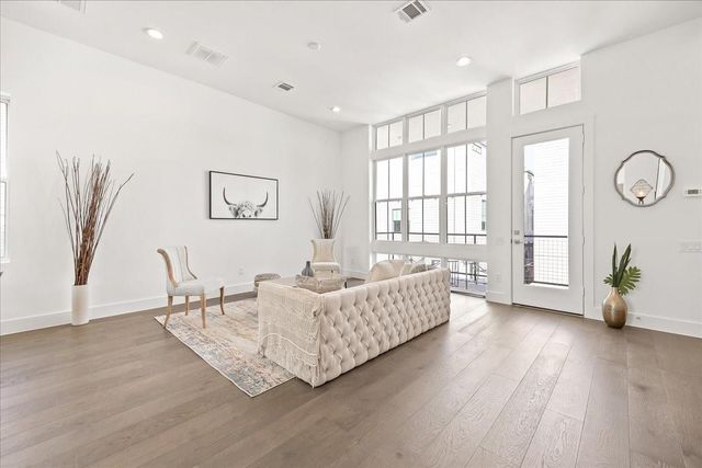 2855 Decker Place, Houston, TX 77003