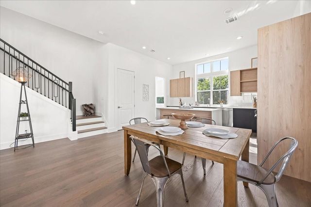 2855 Decker Place, Houston, TX 77003