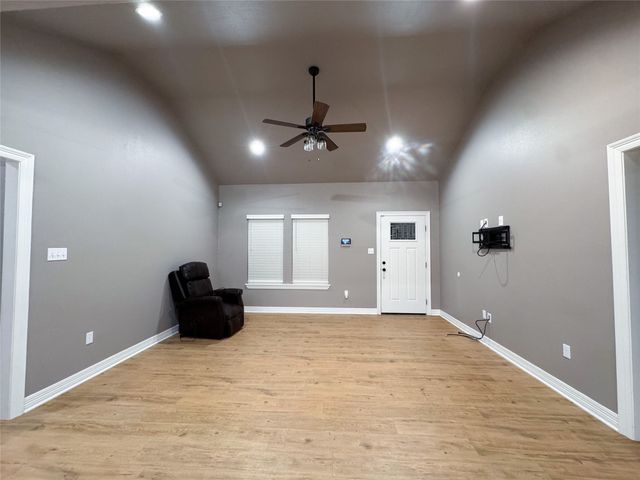 901 Lee Street, Benton, LA 71006