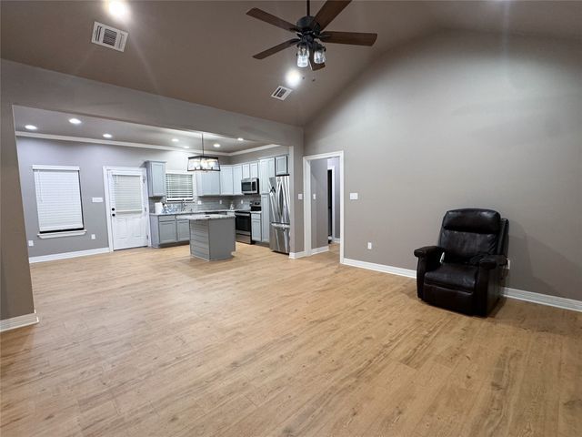 901 Lee Street, Benton, LA 71006