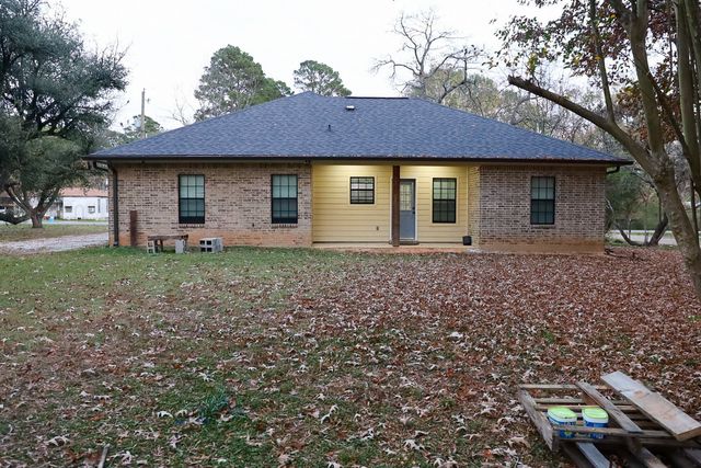 901 Lee Street, Benton, LA 71006