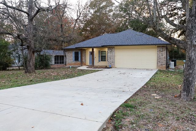 901 Lee Street, Benton, LA 71006