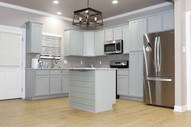 901 Lee Street, Benton, LA 71006