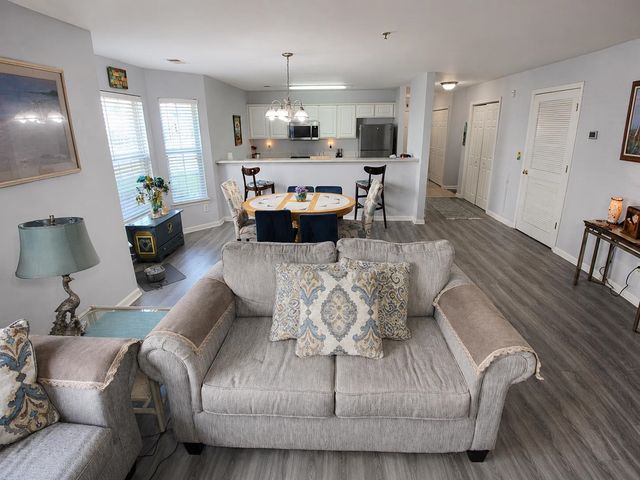 4842 Meadowsweet Dr Apt 1304, Myrtle Beach, SC 29579