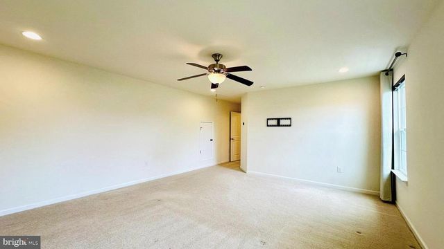 1715 HEDGEWOOD RD, Hatfield, PA 19440