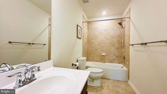 1715 HEDGEWOOD RD, Hatfield, PA 19440