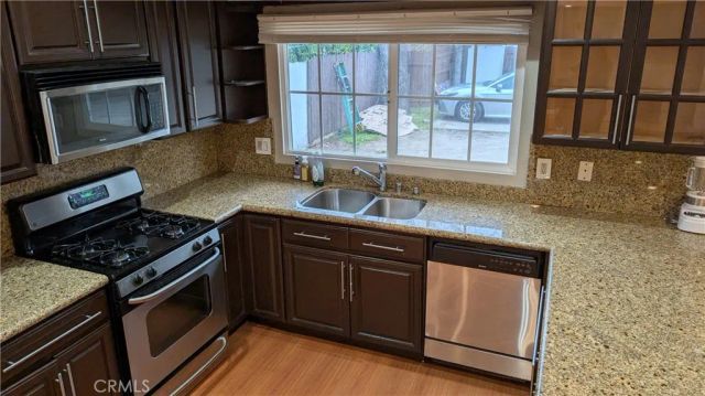 13319 Magnolia, Sherman Oaks, CA 91423