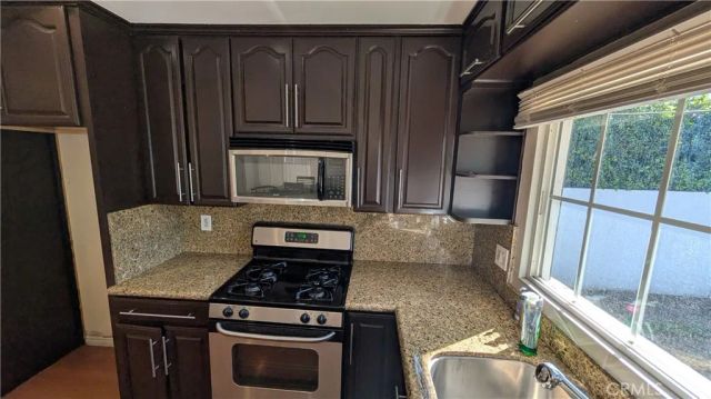 13319 Magnolia, Sherman Oaks, CA 91423
