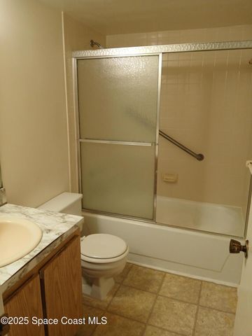1649 Sunny Brook Lane NE B103, Palm Bay, FL 32905