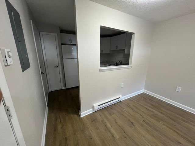 328 Greenwood St C- 1, Worcester, MA 01607