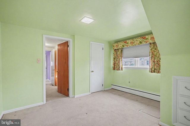 1045 GRANDVIEW BLVD, Lancaster, PA 17601