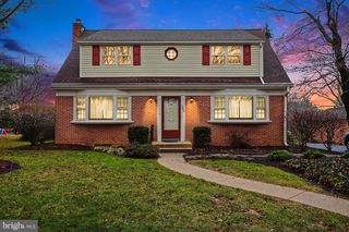 1045 GRANDVIEW BLVD, Lancaster, PA 17601