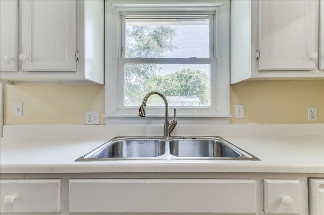 3368 S Vine, Wichita, KS 67217