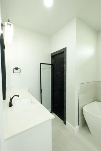 14604 S Broadway Avenue, Oklahoma City, OK 73170