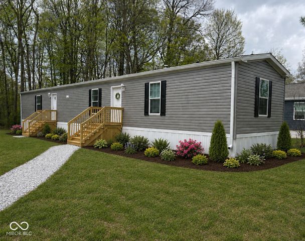 217 Lazy River Road, Cloverdale, IN 46120