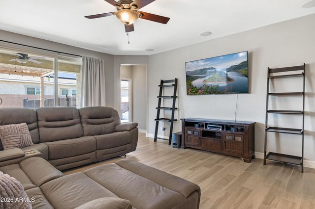 4862 N 183rd Lane, Goodyear, AZ 85395