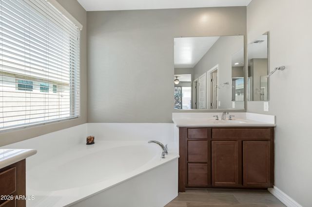 4862 N 183rd Lane, Goodyear, AZ 85395