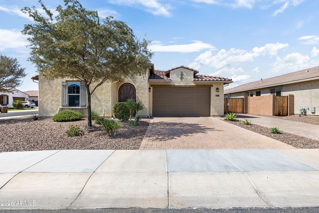 4862 N 183rd Lane, Goodyear, AZ 85395