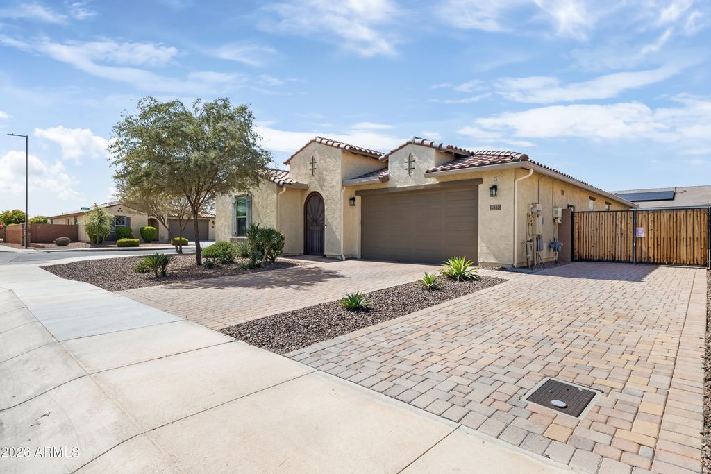 4862 N 183rd Lane, Goodyear, AZ 85395 — photo 2